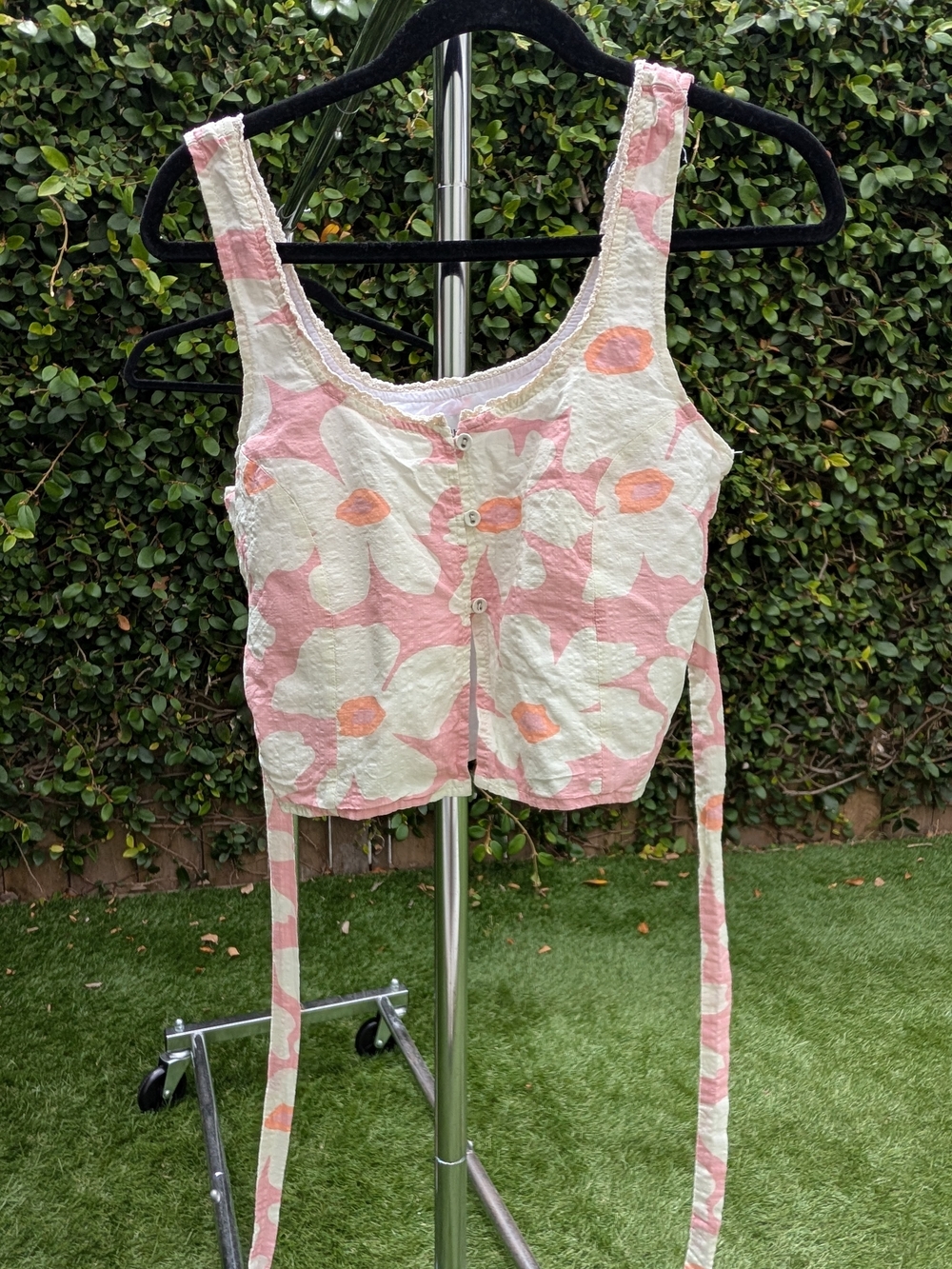 Rhythm Pink and White Floral Button-Front Crop Camisole